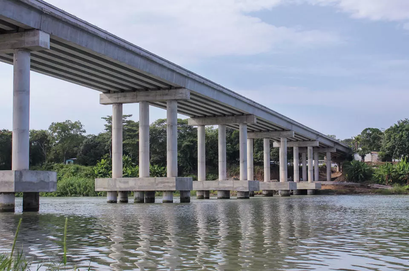 Obra realizada por Grupo INDI Puente Vehicular “El Ojite”, Tuxpan, Veraruz